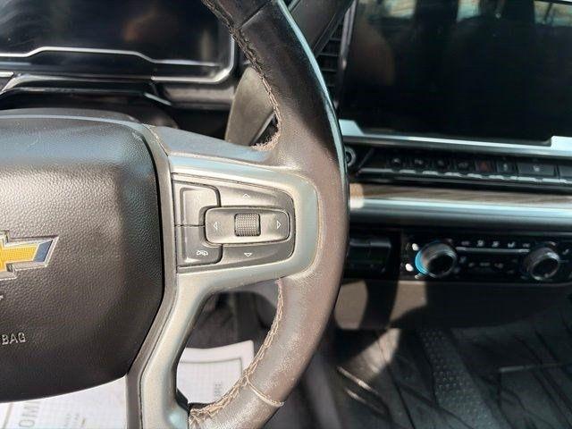 Chevrolet Silverado 1500 LT Crew Cab 4WD 2022