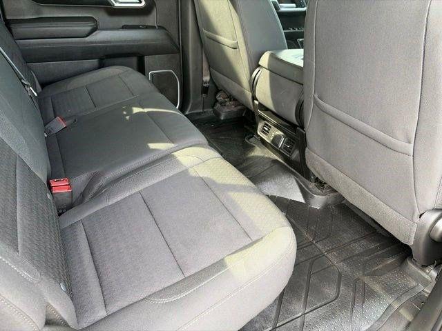 Chevrolet Silverado 1500 LT Crew Cab 4WD 2022