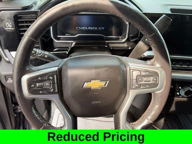 Chevrolet Silverado 1500 LT Crew Cab 4WD 2022