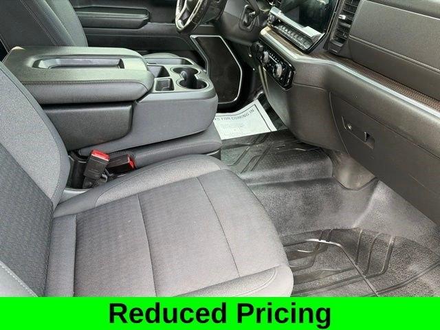 Chevrolet Silverado 1500 LT Crew Cab 4WD 2022