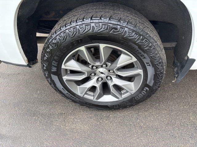 Chevrolet Silverado 1500  2021
