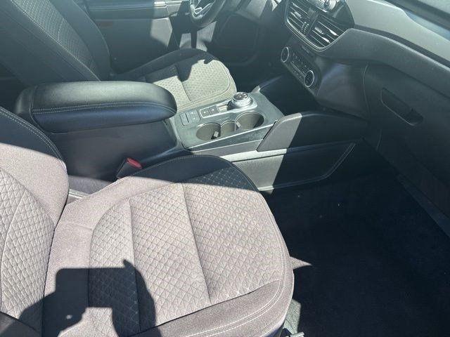 Ford Escape  2023