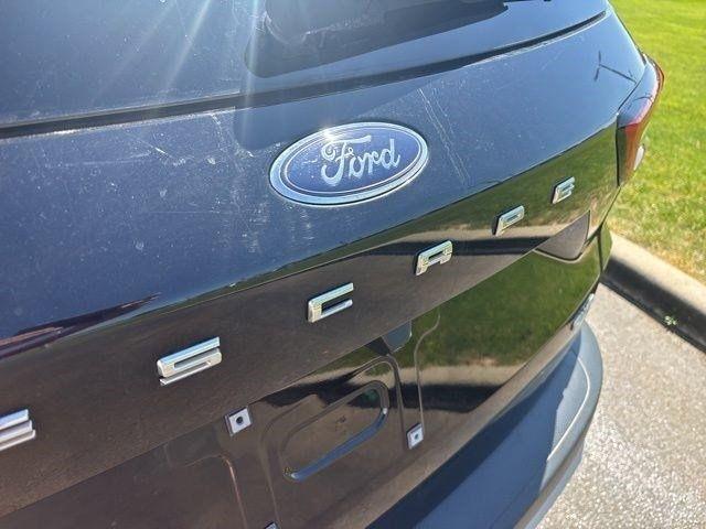 Ford Escape  2023