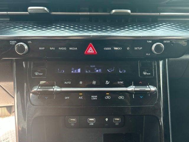 Kia Carnival  2022