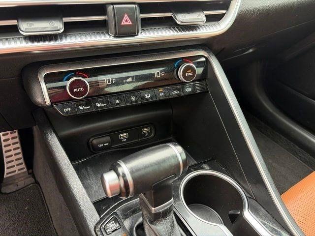 Kia K5  2023
