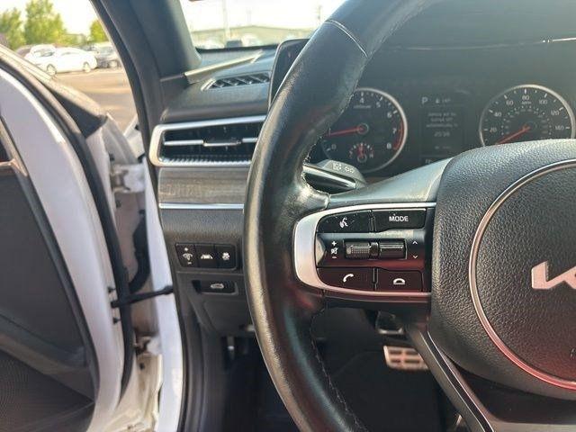 Kia K5  2023