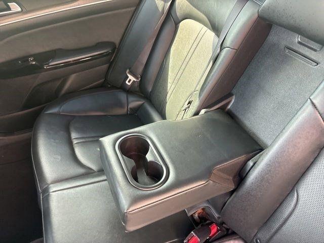 Kia K5  2023