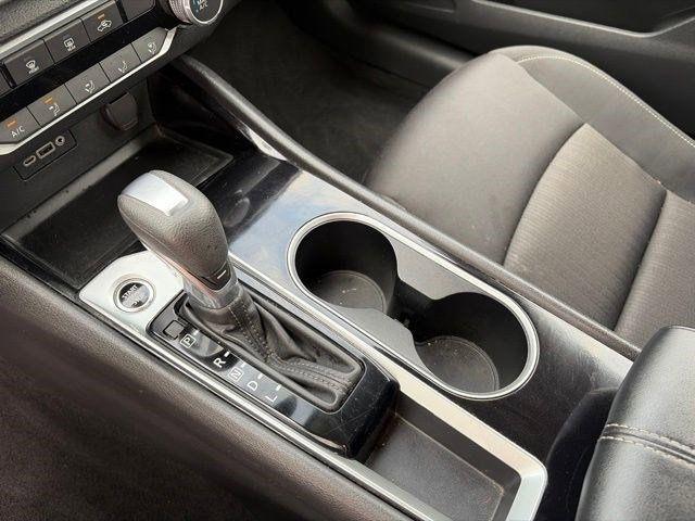 Nissan Altima  2024