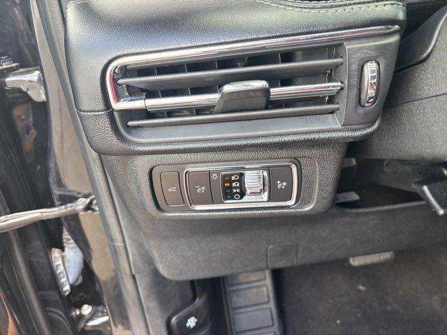 Lincoln Corsair  2021