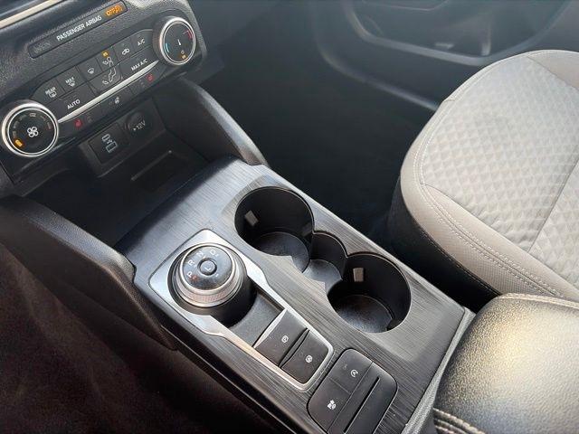 Ford Escape  2022