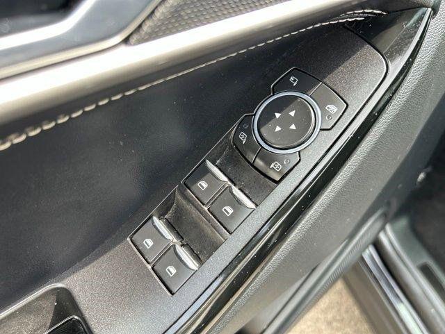 Ford Explorer  2022