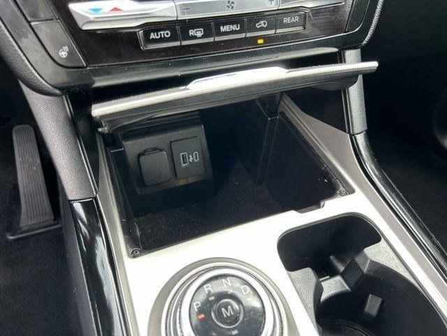 Ford Explorer  2022