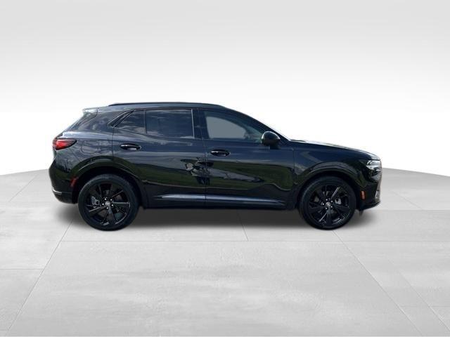 Buick Envision  2022