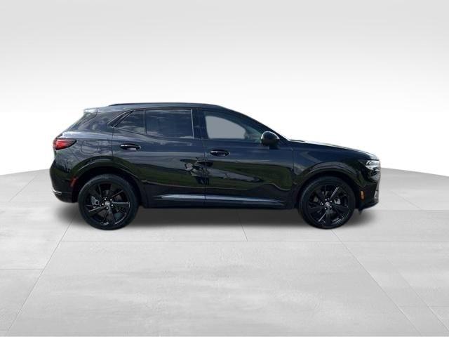 Buick Envision  2022
