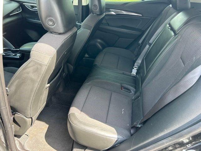 Buick Envision  2022