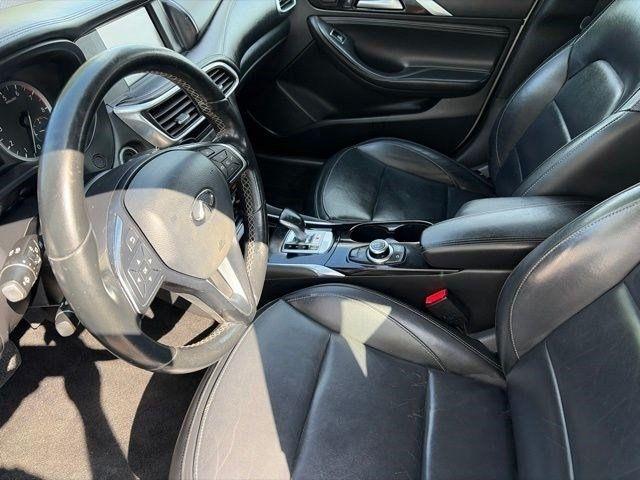 Infiniti QX30  2017