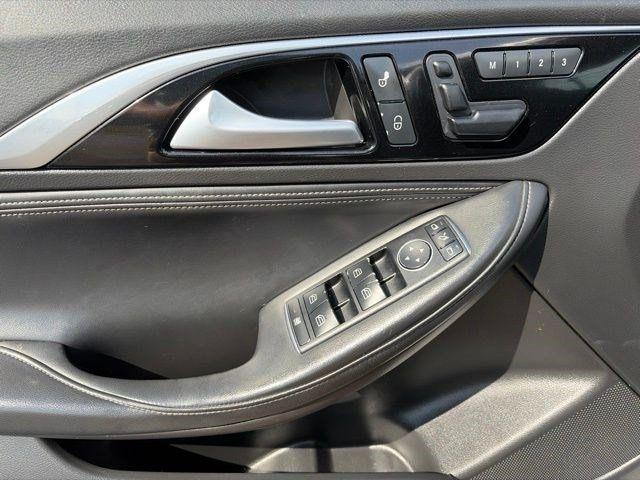 Infiniti QX30  2017