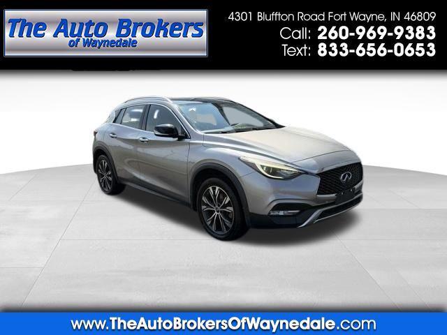 2017 Infiniti QX30 Premium