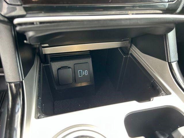 Ford Explorer  2022