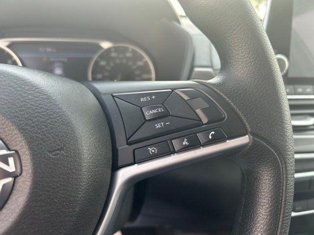 Nissan Altima  2025