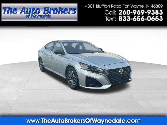 Nissan Altima  2025