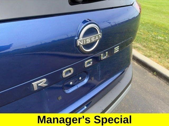 Nissan Rogue  2023