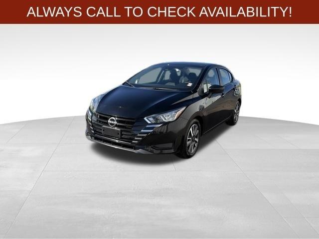 Nissan Versa  2023