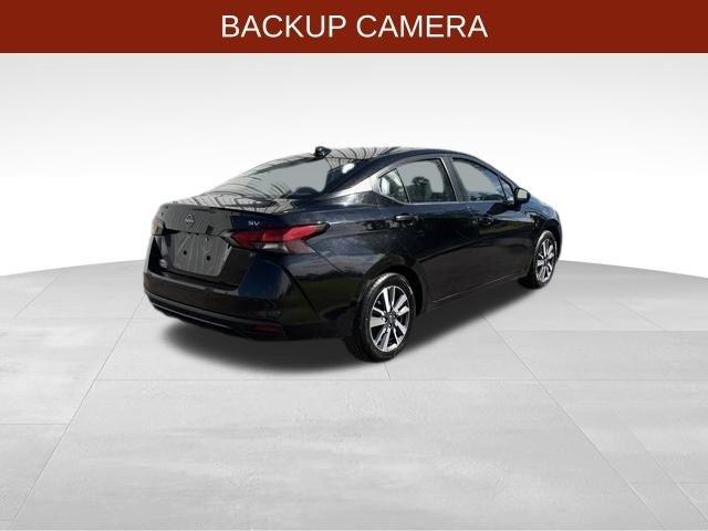 Nissan Versa  2023
