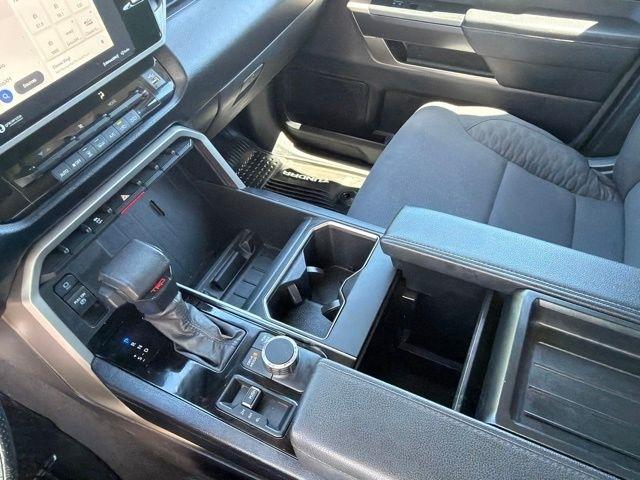 Toyota Tundra 4WD  2023