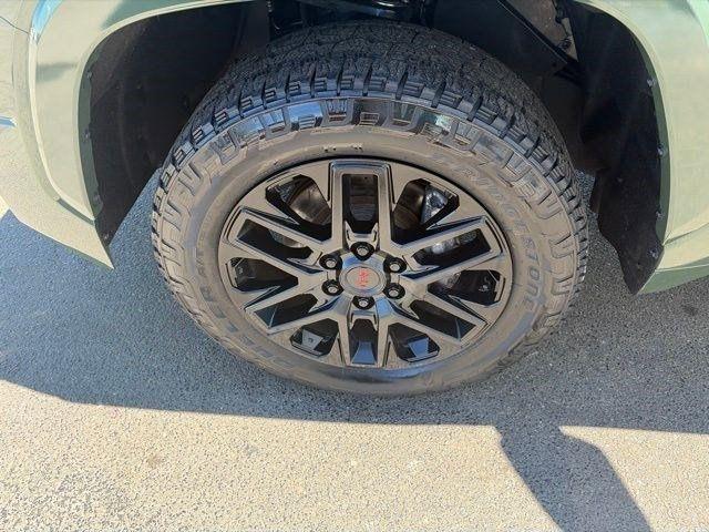 Toyota Tundra 4WD  2023