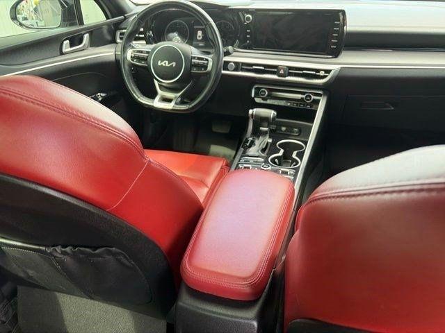 Kia K5  2022