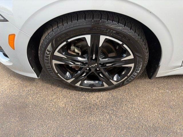 Kia K5  2022