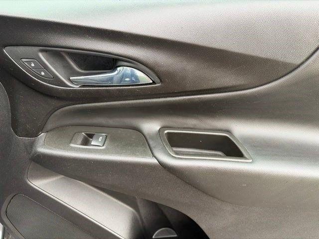 Chevrolet Equinox  2021