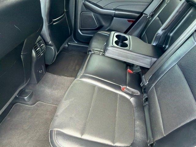 Ford Escape  2022
