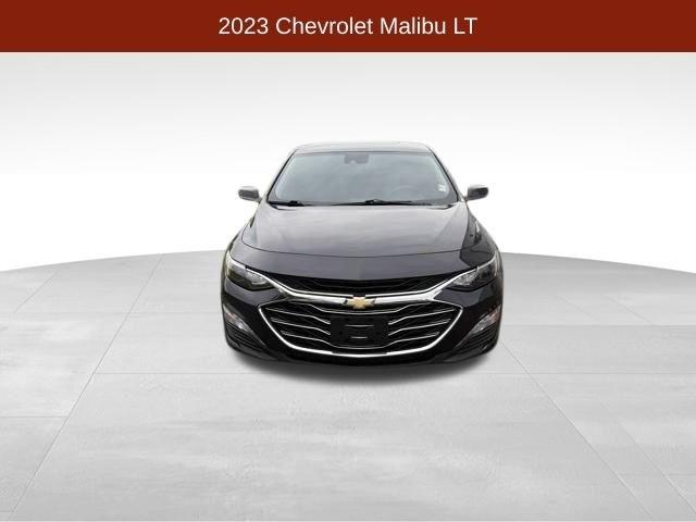Chevrolet Malibu  2023