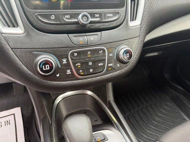 Chevrolet Malibu  2023
