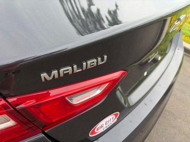 Chevrolet Malibu  2023