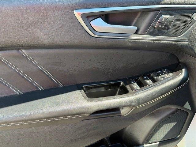 Ford Edge  2020
