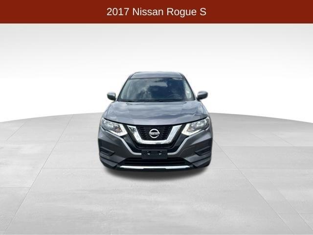 Nissan Rogue  2017