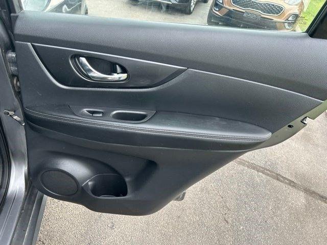 Nissan Rogue  2017