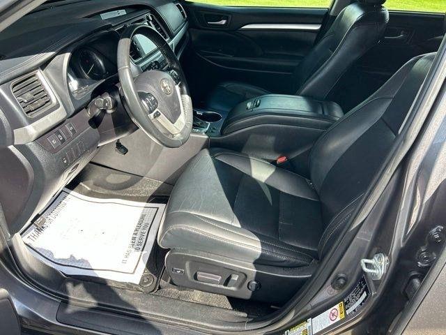 Toyota Highlander  2019