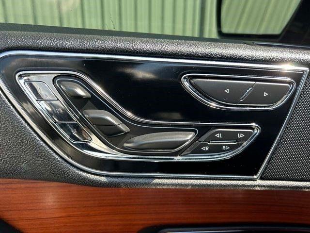 Lincoln Navigator  2020