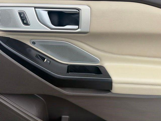 Ford Explorer  2020