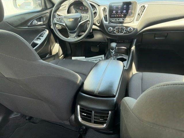 Chevrolet Malibu  2023