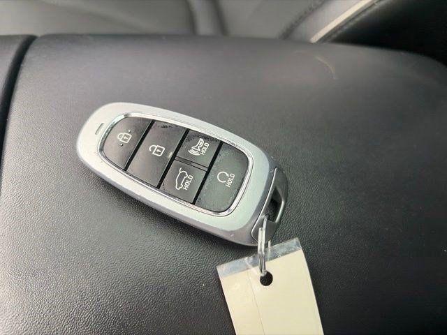 Hyundai Santa Fe  2022