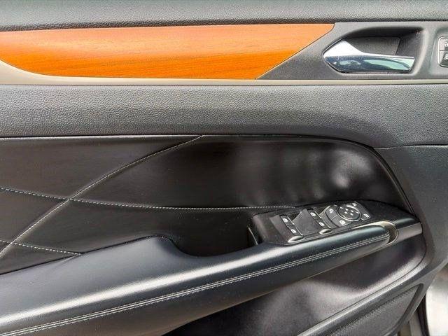 Lincoln MKC  2019