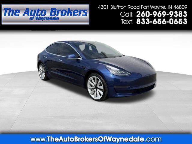 Tesla Model 3  2018