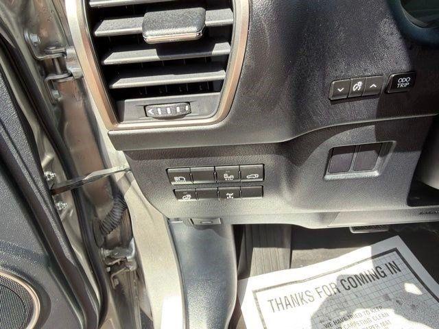 Lexus NX 300 Base AWD 2021