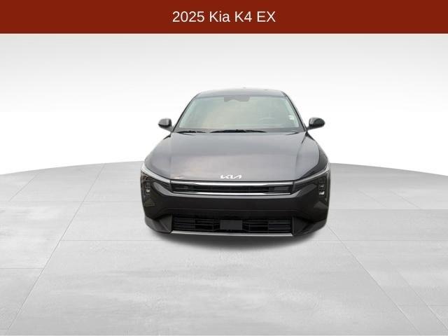 Kia K4  2025