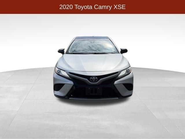 Toyota Camry  2020